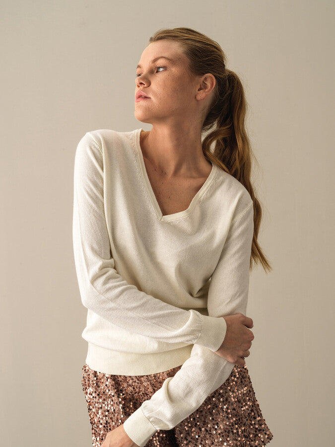 V Yaka %100 Pamuk Basic Kazak